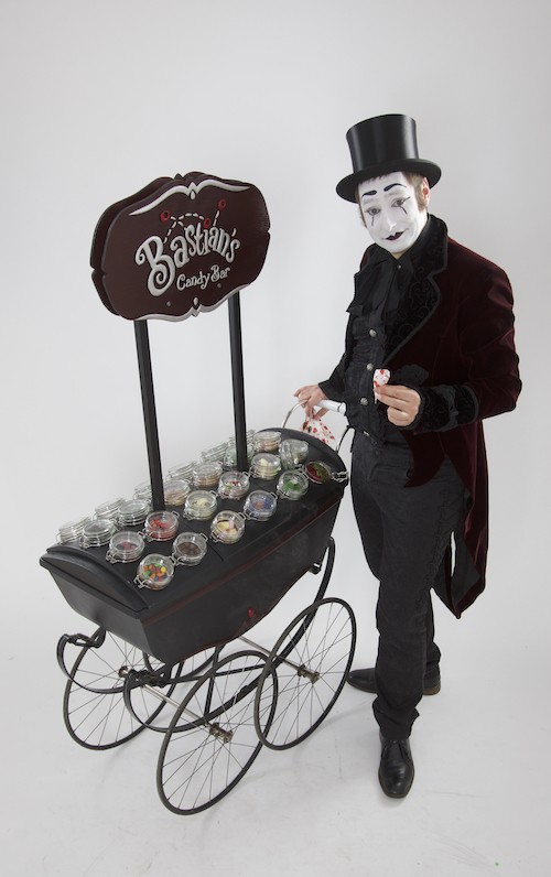 Bastian Pantomime mobile Candy Bar